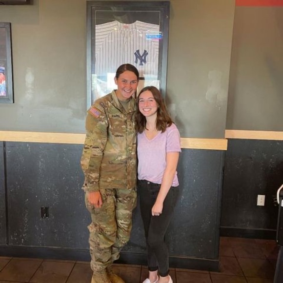 Meet your Posher, Jordyn - Picture 1 of 1